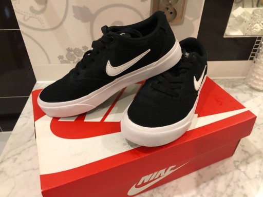Zdjęcie oferty: Buty Nike Sb Check Cnvs (Gs), rozmiar 36, CZARNE