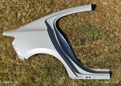 Zdjęcie oferty: Poszycie błotnika tylnego Mazda 3 BP prawe OEM oryginał