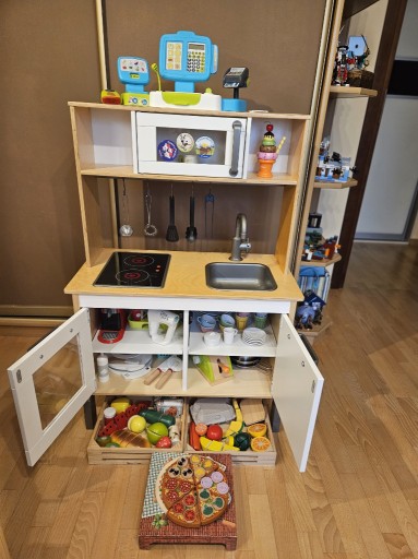 Zdjęcie oferty: Kuchnia drewniana IKEA w pełni wyposażona