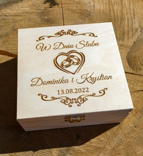 Zdjęcie oferty: Skrzynka pudełko drewniane pamiątka ślubna