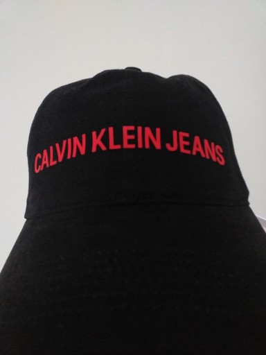 Zdjęcie oferty: Czapka z daszkiem Calvin Klein czarna