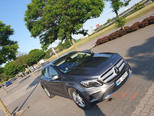 Zdjęcie oferty: Mercedes-Benz GLA180 1.6 '15