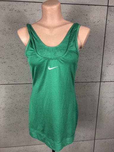 Zdjęcie oferty: Nike roz. M damska koszulka sportowa z biustonosze