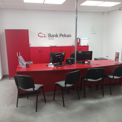 Zdjęcie oferty: Zestaw mebli biurowych