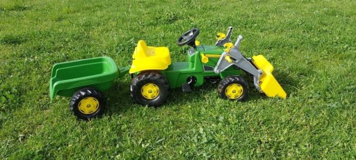 Zdjęcie oferty: Traktor na pedały z przyczepą JOHN DEERE 2-5Lat