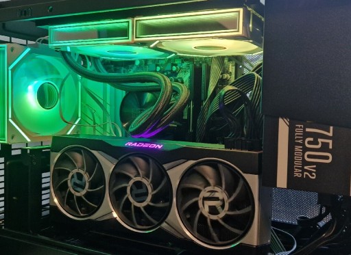 Zdjęcie oferty: Komputer RX 6800 XT / R7 5800X / 32GB / 1tb