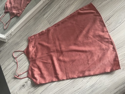 Zdjęcie oferty: Sukienka H&M o prostym kroju S nowa bez metek