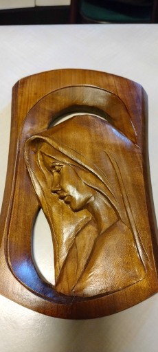 Zdjęcie oferty: Matka Boska płaskorzeżba w drewnie