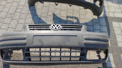 Zdjęcie oferty: Zderzak przedni VW Caddy 03-10r. 2K0807231