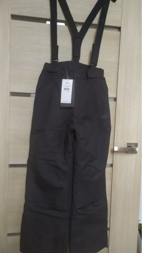 Zdjęcie oferty: Spodnie narciarskie 8000 4F 152