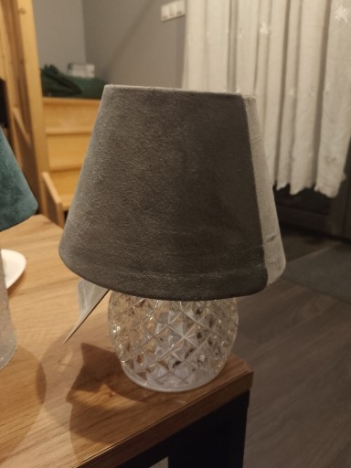 Zdjęcie oferty: Lampka LED stołowa 