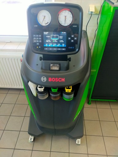 Zdjęcie oferty: Acs 753 stacja klimatyzacji Bosch 