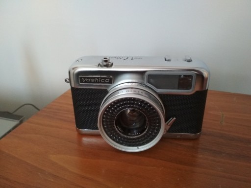 Zdjęcie oferty: STARY APARAT YASHICA 17 EE RAPID 