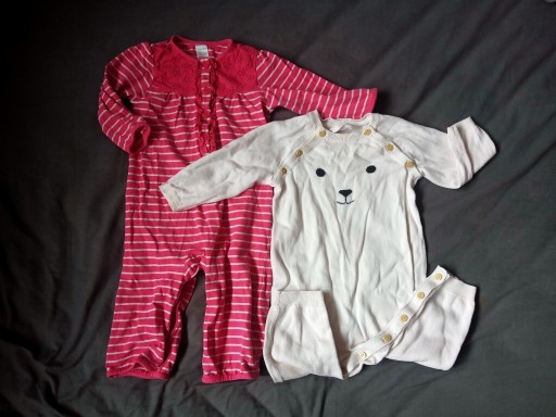 Zdjęcie oferty: 2 piżamy, ubranka dziecięce 74