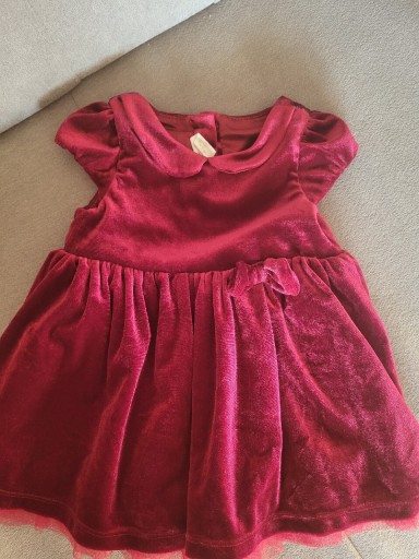 Zdjęcie oferty: Sukienka 74 welurowa czerwona