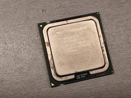 Zdjęcie oferty: Procesor Intel Pentium 4 551 SL8J5 socket 775