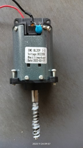 Zdjęcie oferty: Silniczek EMC BL 209 DC220V