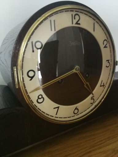 Zdjęcie oferty: Zentra piękny zegar kominkowy 