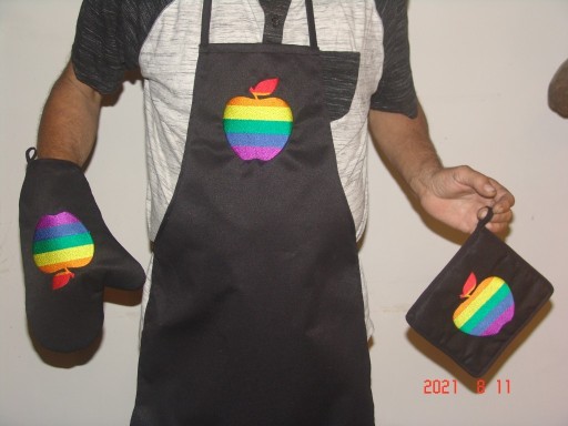 Zdjęcie oferty: Fartuch kuchenny, rękawica i ściereczka. Haft LGBT