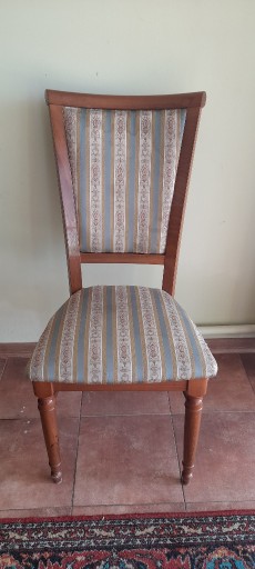 Zdjęcie oferty: Krzesła komplet 6 szt