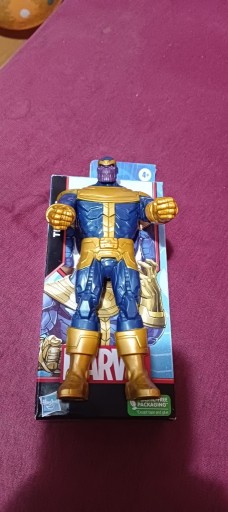 Zdjęcie oferty: FIGURKA akcji MARVEL Avengers THANOS 17,8 cm SUPER