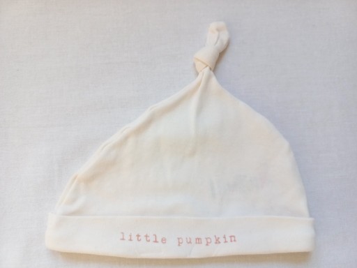 Zdjęcie oferty: Czapeczka cienka Niemowlęca kremowa bawełna Unisex stan bdb