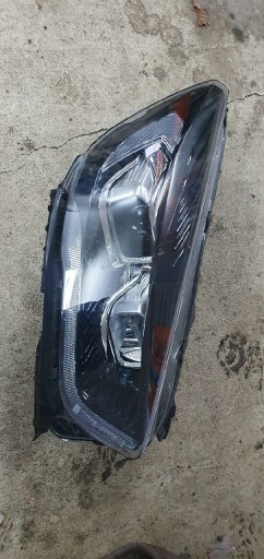 Zdjęcie oferty: Kuga mk2 lampa prawa st line,  xenon