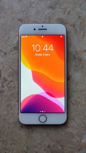 Zdjęcie oferty: iPhone 8 Rose Gold 