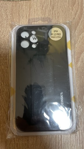 Zdjęcie oferty: Sprzedam etui do iphone 12 PRO