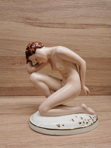 Zdjęcie oferty: Figurka porcelanowa akt Royal Dux kobieta naga