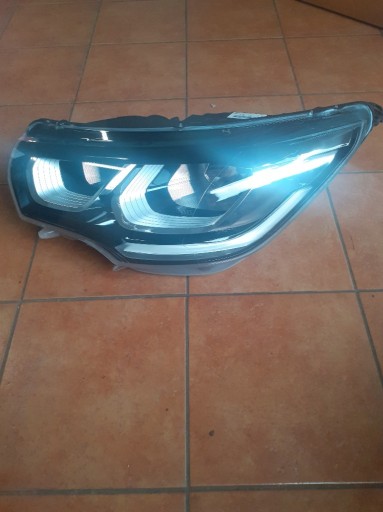 Zdjęcie oferty: Reflektor prawy citroen  OE 9808623780