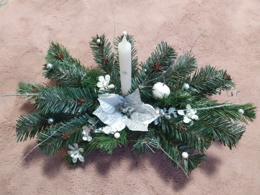 Zdjęcie oferty: Zimowy stroik świąteczny na stół 