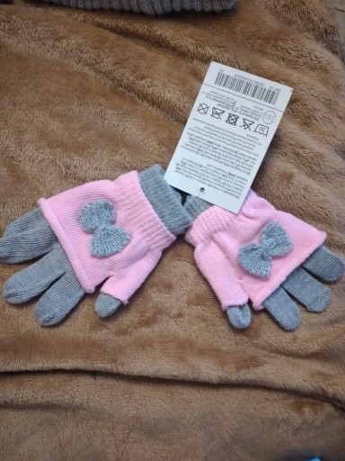 Zdjęcie oferty: Rękawiczki dla dziewczynki 