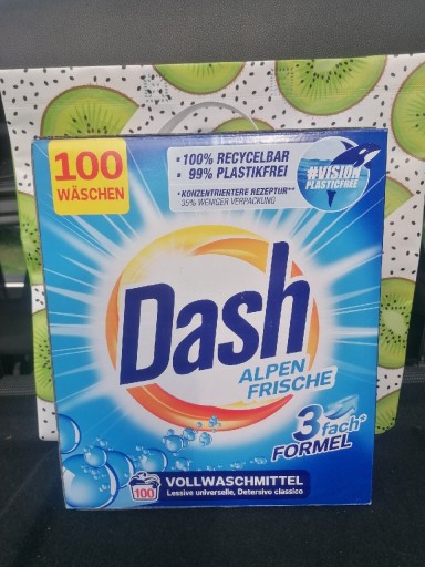 Zdjęcie oferty: Proszek do prania Dash do białego z Niemiec 6 kg