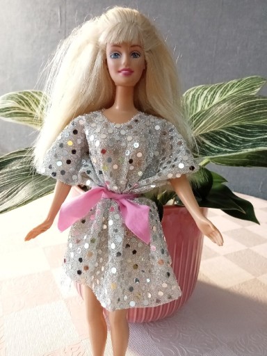 Zdjęcie oferty: Lalka Barbie Vintage- 1999 Mattel