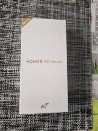 Zdjęcie oferty: Tele honor 400 smart