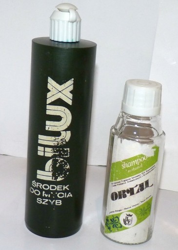 Zdjęcie oferty: Środek do mycia szyb BILUX + butelka po szamponie 