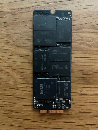 Zdjęcie oferty: Apple Macbok Retina SSD 768GB 2012-2013 SM768E