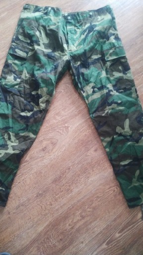 Zdjęcie oferty: Spodnie Teesar Woodland XX large regular bdu 