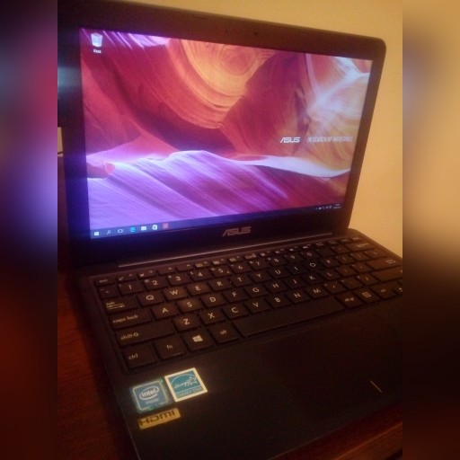 Zdjęcie oferty: Asus E200H