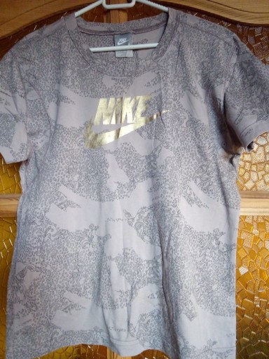 Zdjęcie oferty: T-shirt koszulka damska Nike