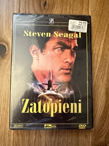 Zdjęcie oferty: Zatopieni FOLIA DVD S. Seagal 