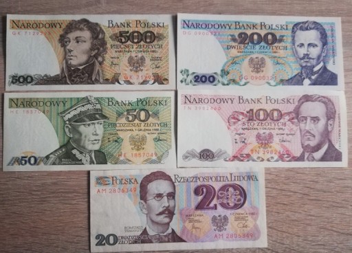 Zdjęcie oferty: 5 BANKNOTÓW PRL 500. 200.100.50.20 