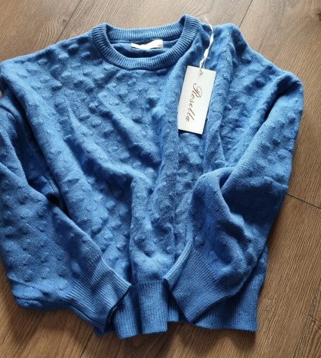 Zdjęcie oferty: Sweterek Rosella 