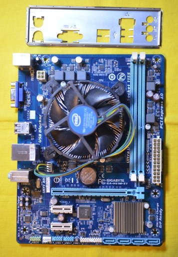 Zdjęcie oferty: GIGABYTE GA-H61M-S1 + G1610 + CHŁODZENIE + MASKOW.