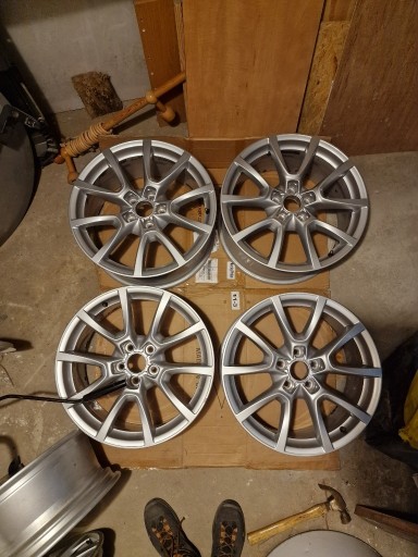 Zdjęcie oferty: Oryginał Audi 18" 5x112 ET39 – Q5 8R, A4 B8 B9, A6 – PROSTE