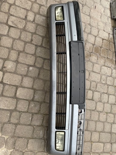 Zdjęcie oferty: Zderzak przedni BMW E36 kombi