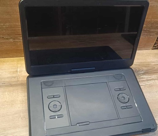 Zdjęcie oferty: NOWY Przenośny odtwarzacz DVD 