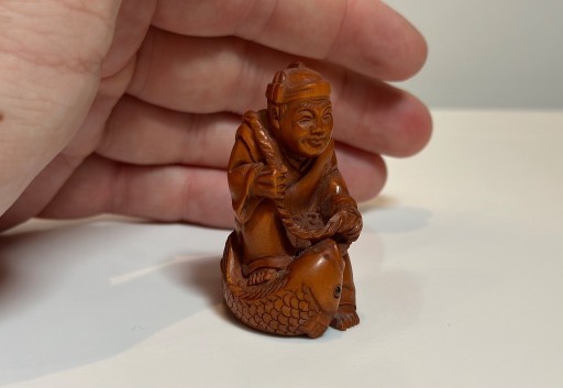 Zdjęcie oferty: Netsuke - Rybak - Japonia XX w. 