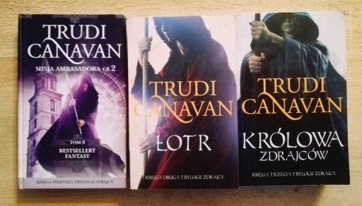 Zdjęcie oferty: Książki Trudi Canavan - Łotr, Królowa Zdrajców